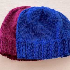 Bundle, hand knitted, baby/child beanies
